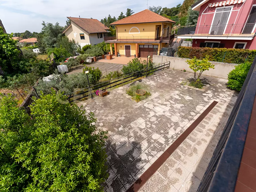 Immagine 18 di Villa in vendita  in Via San Giuseppe 63 a Pedara