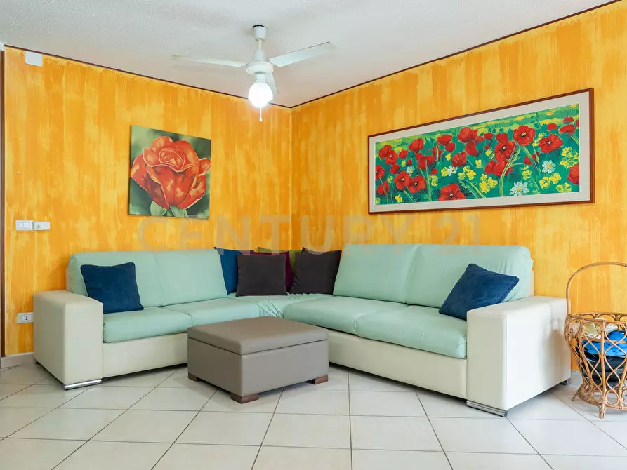 Immagine 16 di Pentalocale in vendita  in Via della Grotta 2 a Augusta