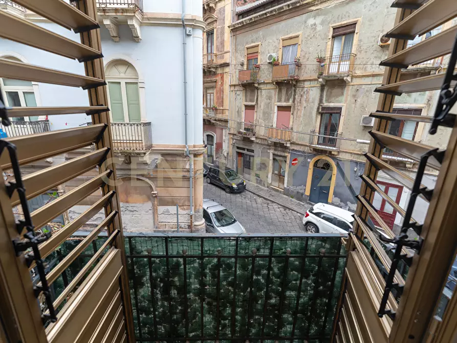 Immagine 10 di Quadrilocale in vendita  in Via Carnazza Amari 7 a Catania