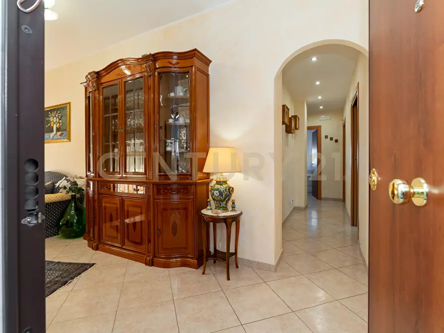 Immagine 17 di Trilocale in vendita  in Via Riccardo Wagner 50 a Acireale