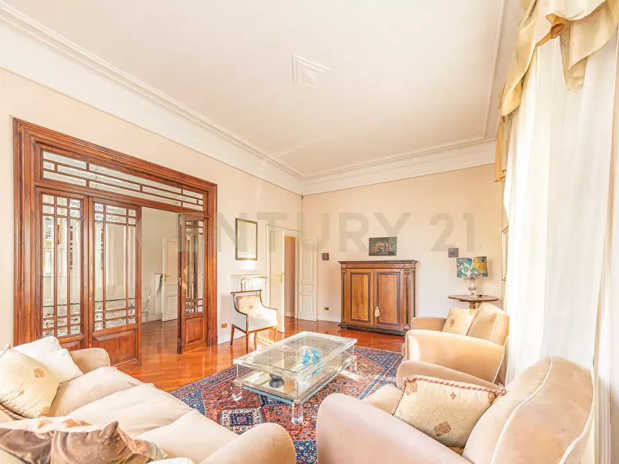 Immagine 5 di Pentalocale in affitto  in Via Tronto 18 a Roma