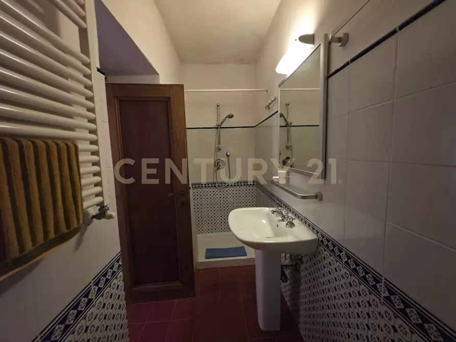 Immagine 39 di Pentalocale in vendita  in Via Amore 13 a Castiglione Della Pescaia