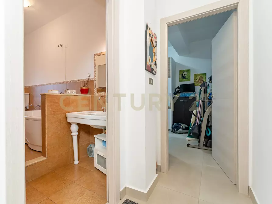 Immagine 20 di Porzione di casa in vendita  in Via del Bosco 251 a Mascalucia