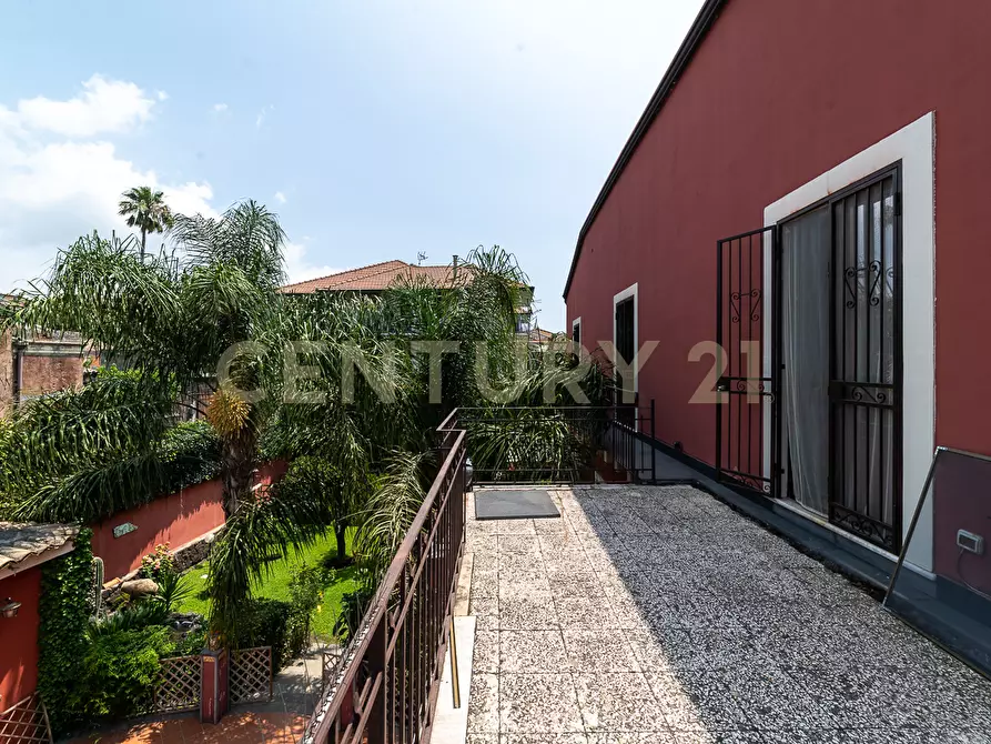 Immagine 50 di Villa in vendita  in Via Scalilla 42 a Catania