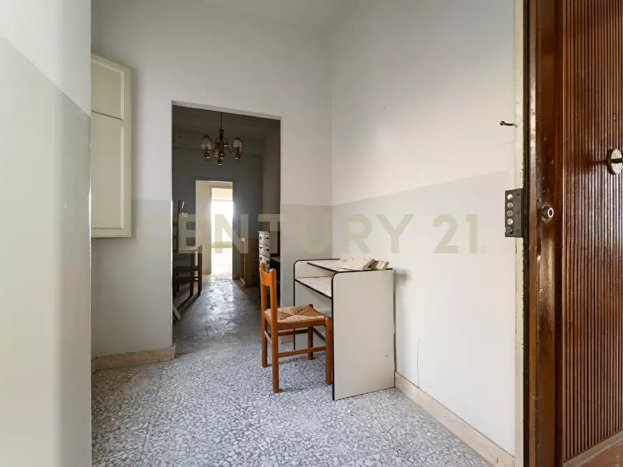 Immagine 36 di Pentalocale in vendita  in Piazza Spedini 8 a Catania