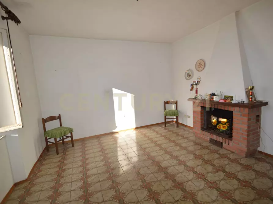 Immagine 4 di Casa indipendente in vendita  a Semproniano