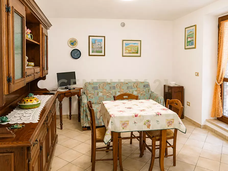 Immagine 3 di Casa bifamiliare in vendita  in Via Fratelli Rosselli 81 a Santa Fiora