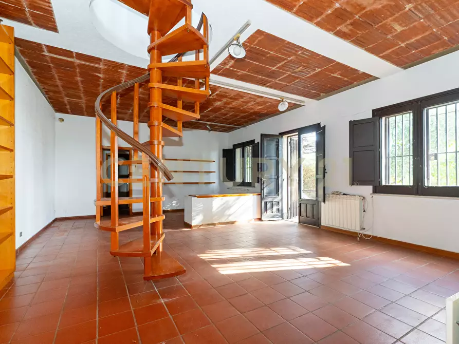 Immagine 10 di Villa in vendita  in Via Gallinaro 22 a Aci Castello