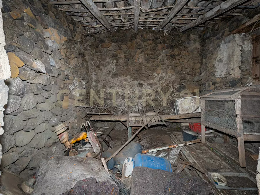 Immagine 21 di Villa in vendita  in Via Tripoli 229 a Catania