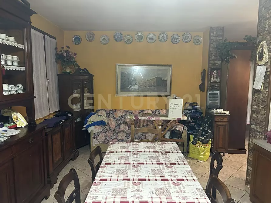 Immagine 11 di Pentalocale in vendita  in Strada Ostigliese 190 a Roncoferraro