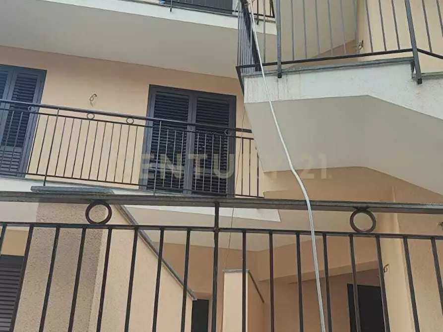 Immagine 30 di Appartamento in vendita  in Via Sabato Martelli Castaldi a Catania