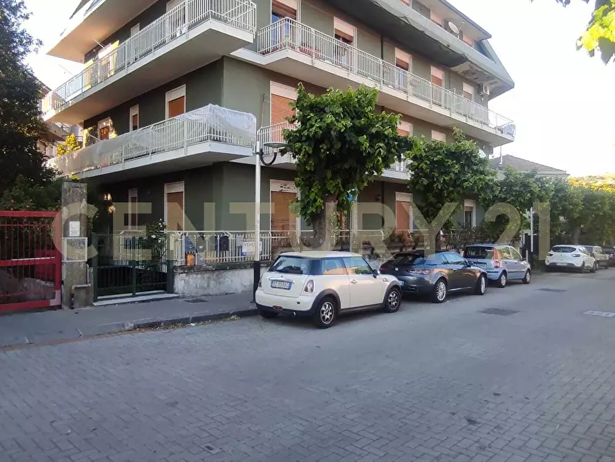 Immagine 21 di Bilocale in vendita  in Viale Tommaso Fazello 11 a Linguaglossa
