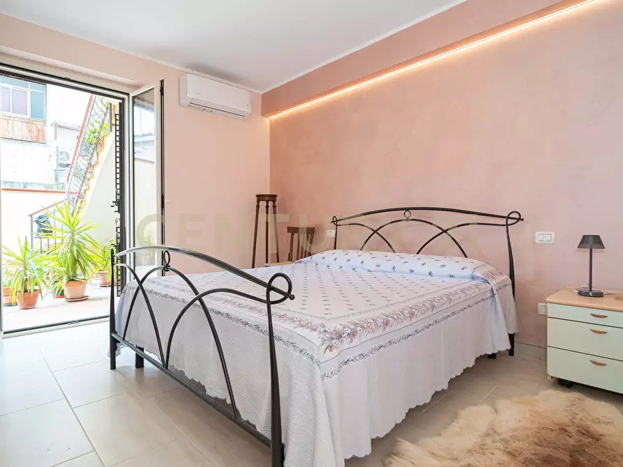 Immagine 17 di Casa indipendente in vendita  in Via Stella 15 a Catania