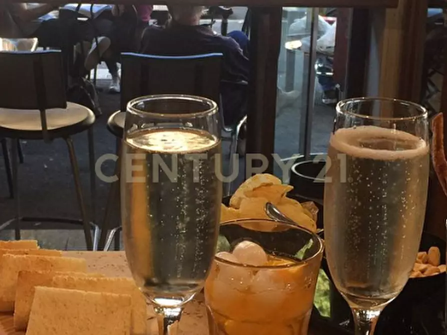 Immagine 11 di Tabaccheria in vendita  in Via della Regione Siciliana snc a Gioiosa Marea