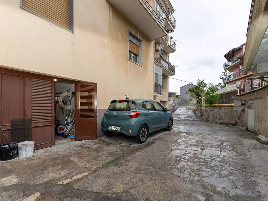 Immagine 82 di Attico in vendita  in Via Macello 13/A a Catania