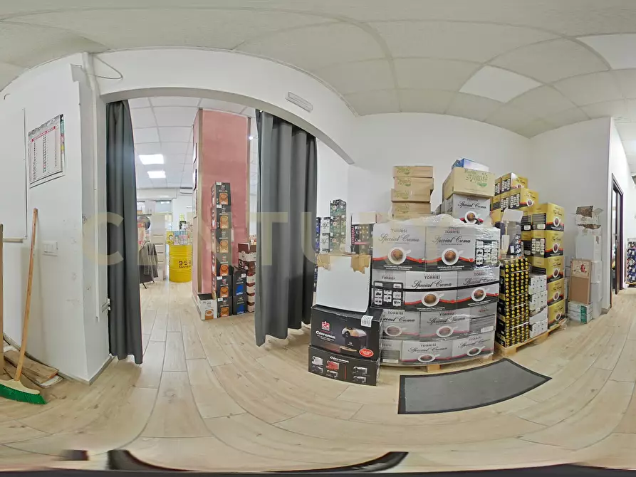 Immagine 20 di Locale commerciale in vendita  in Via Principe Nicola 27C, 29 a Catania