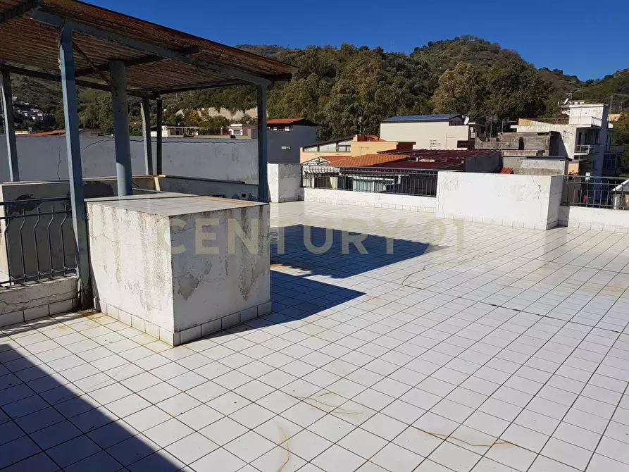 Immagine 25 di Attico in vendita  in Via Consolare Valeria snc a Sant'alessio Siculo