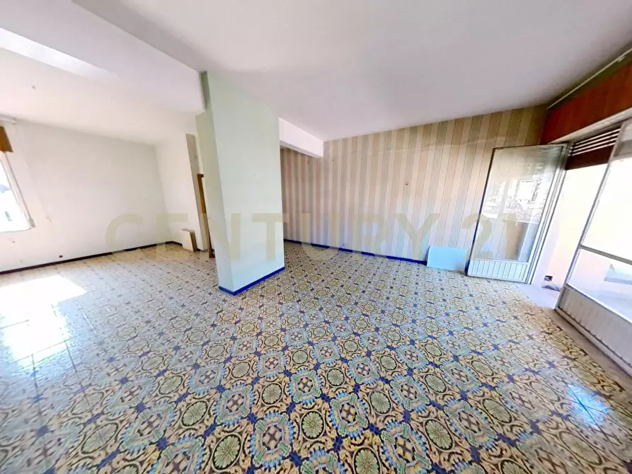 Immagine 17 di Pentalocale in vendita  in Corso Umberto I 1C a Modica