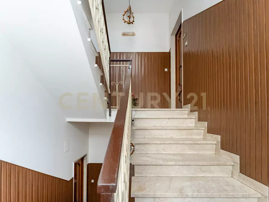 Immagine 5 di Pentalocale in vendita  in Via Edmondo de Amicis 62 a Catania