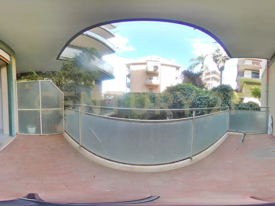 Immagine 51 di Pentalocale in vendita  in Via Convento del Carmine 5 a Tremestieri Etneo