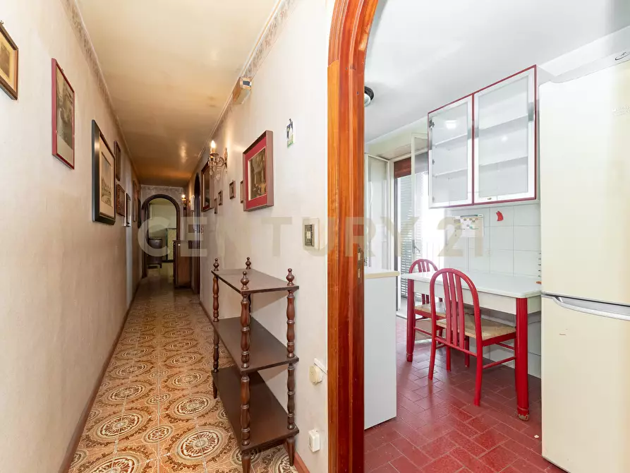 Immagine 15 di Appartamento in vendita  in Via Aloi 11 a Catania