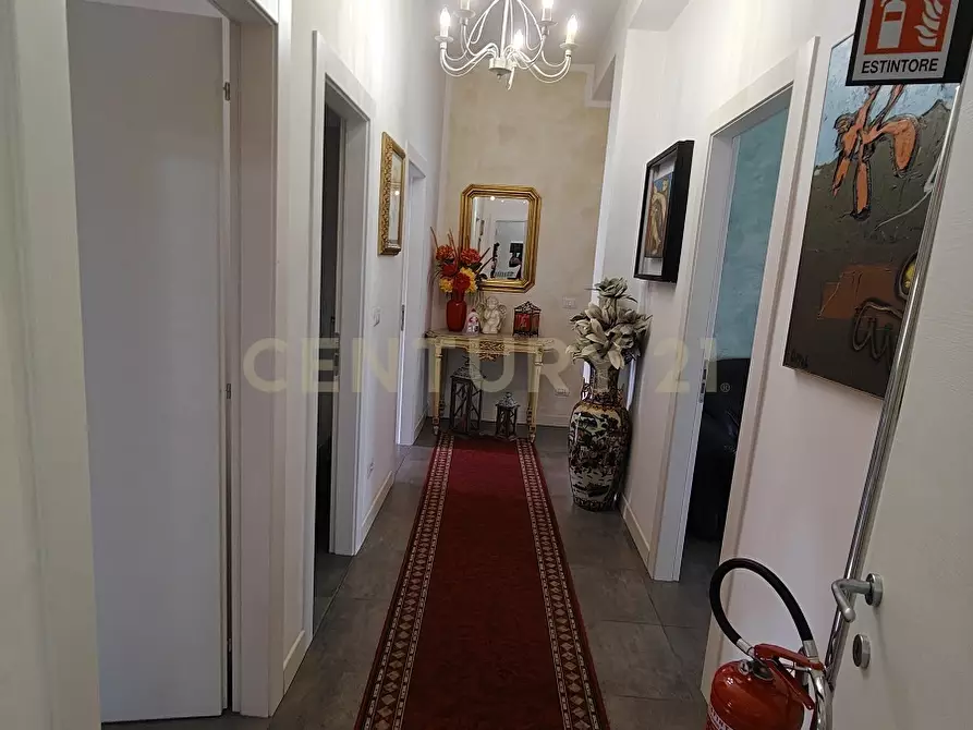 Immagine 14 di Pentalocale in vendita  in Stradone Santa Lucia 109 a Verona