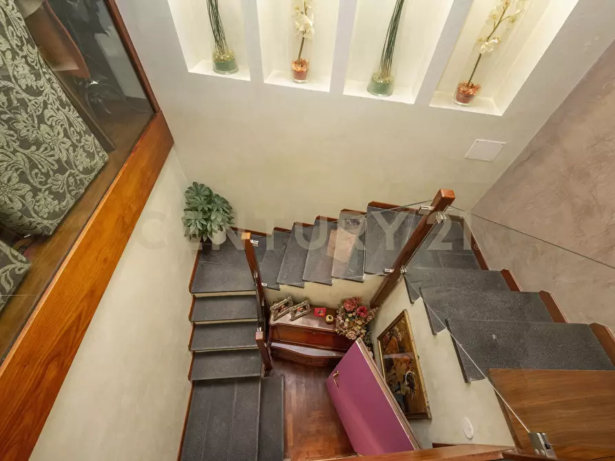 Immagine 10 di Pentalocale in vendita  in Viale Lorenzo Bolano 45 a Catania