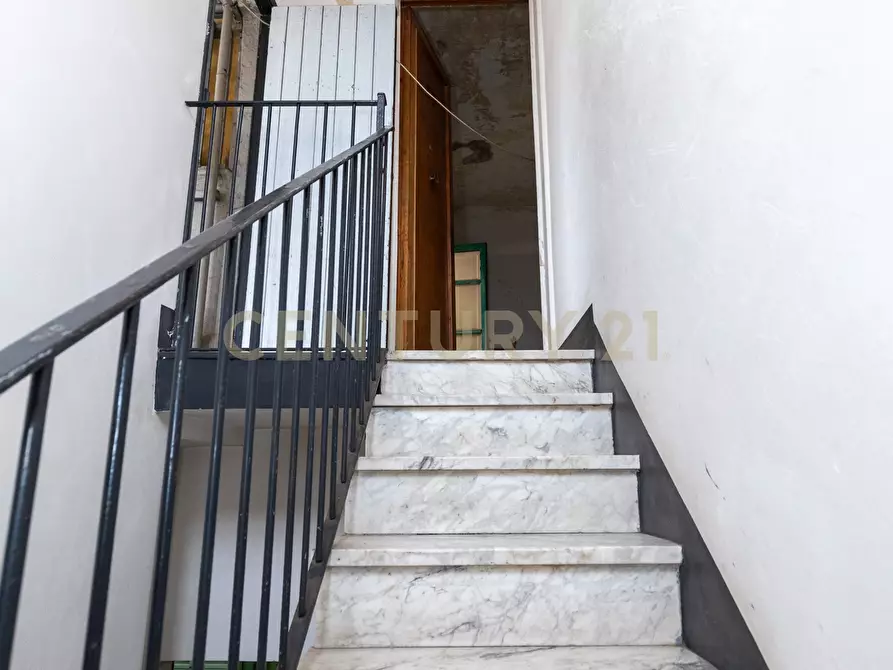 Immagine 27 di Trilocale in vendita  in Via Mirko 12 a Catania
