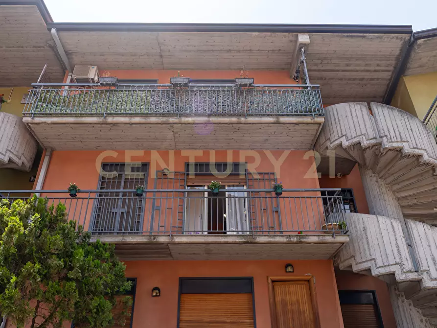 Immagine 1 di Appartamento in vendita  in Via Rua 78 a Aci Catena
