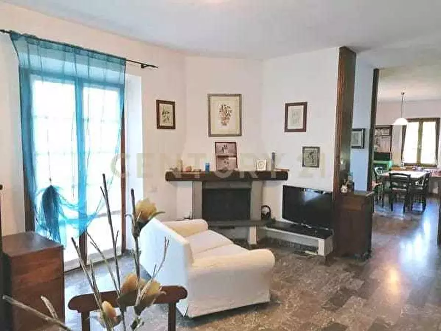 Immagine 8 di Casa indipendente in vendita  in località podere poggio sellino snc a Semproniano