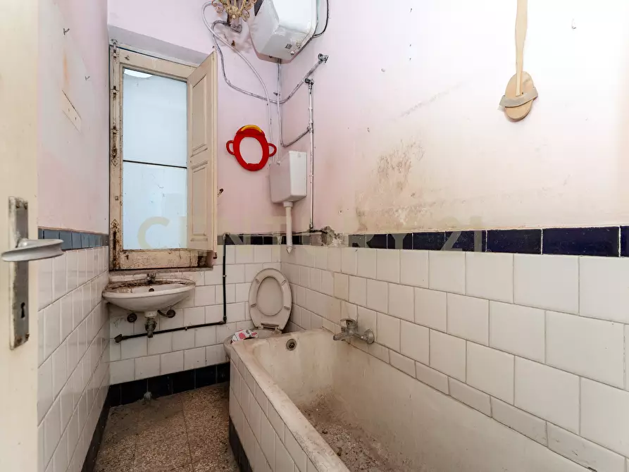 Immagine 8 di Bilocale in vendita  in corso delle province 84 a Catania