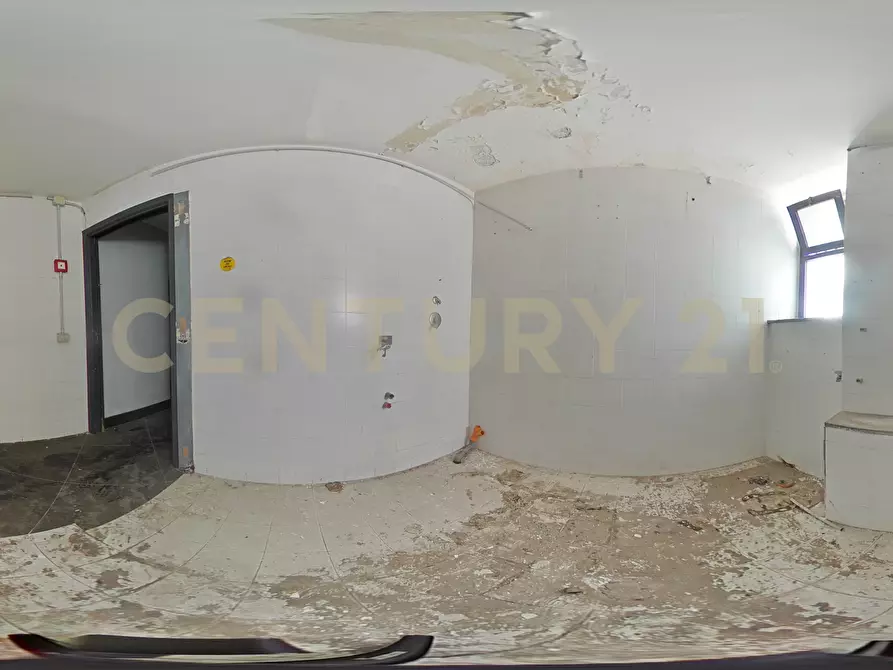 Immagine 45 di Attività commerciale in vendita  in Via Paolo Lopis 19/M a Catania