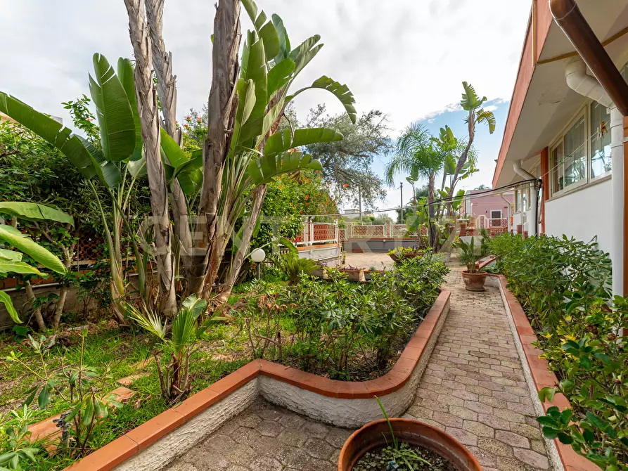 Immagine 15 di Villa in vendita  in Via Spinelli 44 a Augusta