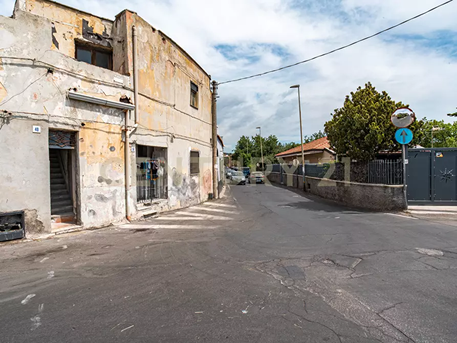 Immagine 22 di Quadrilocale in vendita  in Via Gravina 42 a Tremestieri Etneo