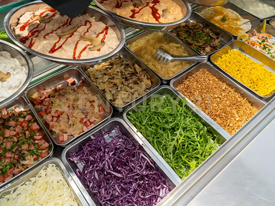 Immagine 34 di Attività commerciale in vendita  in Corso Indipendenza 131 a Catania