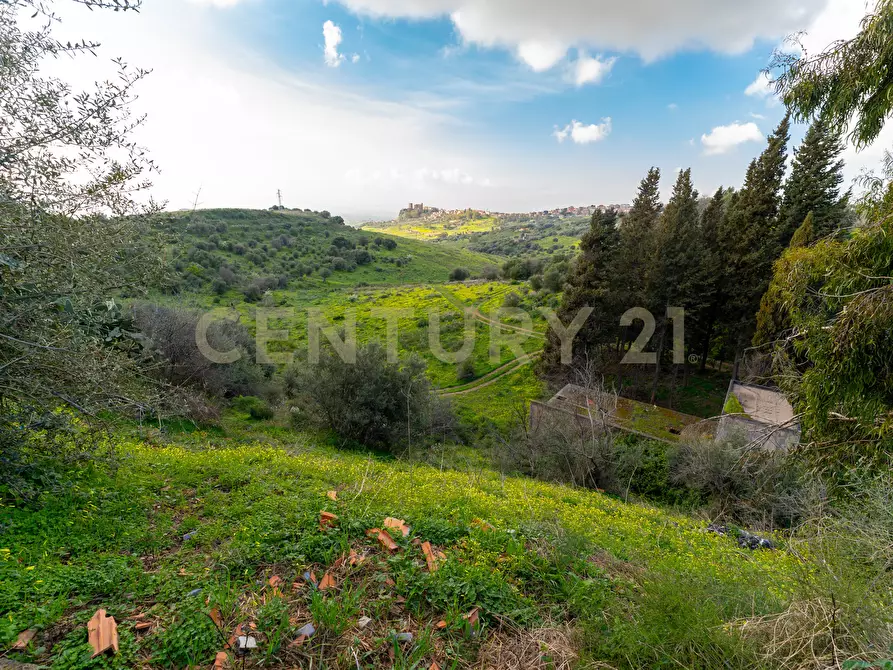 Immagine 13 di Palazzo in vendita  in SP13 53 a Motta Sant'anastasia