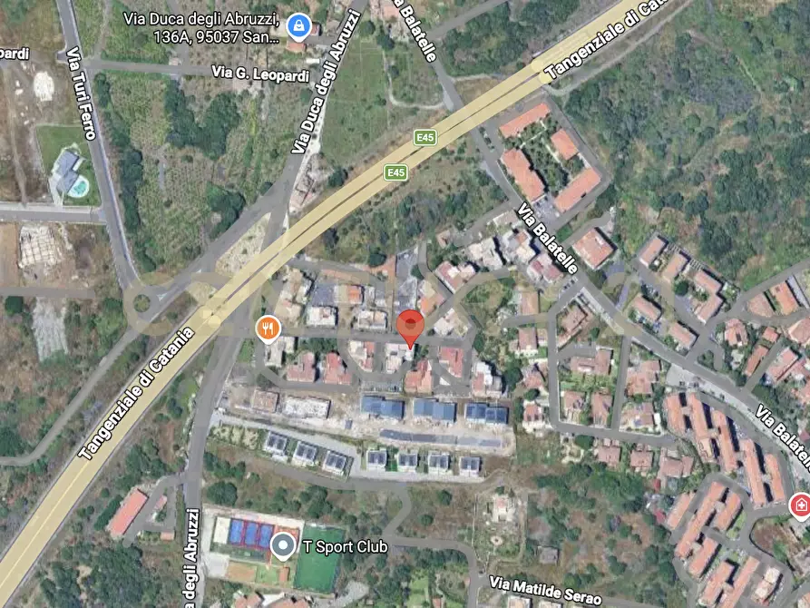 Immagine 43 di Trilocale in vendita  in Via Duca degli Abruzzi 163 a San Giovanni La Punta