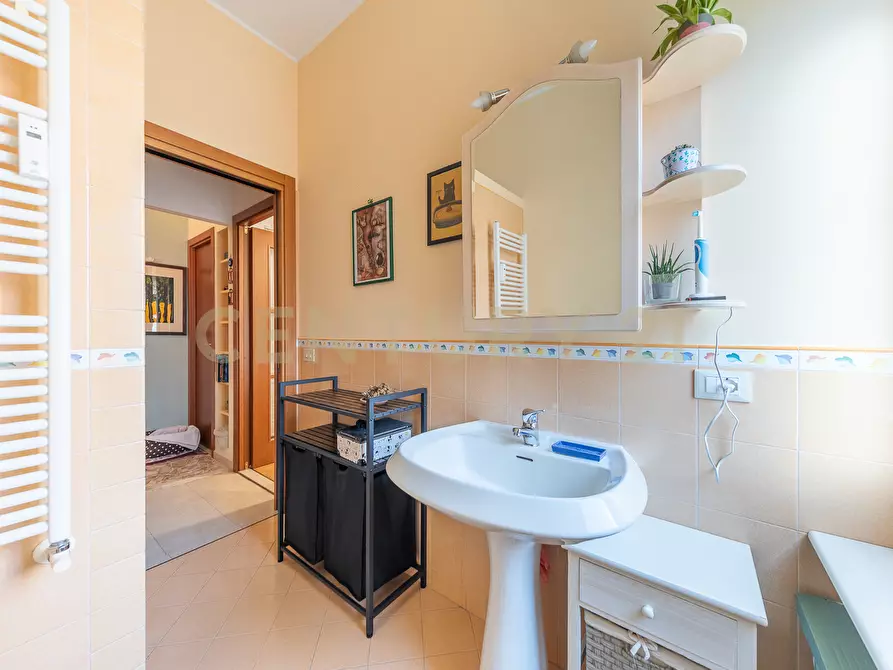 Immagine 18 di Bilocale in vendita  in Via Michelangelo Pinto 3 a Roma