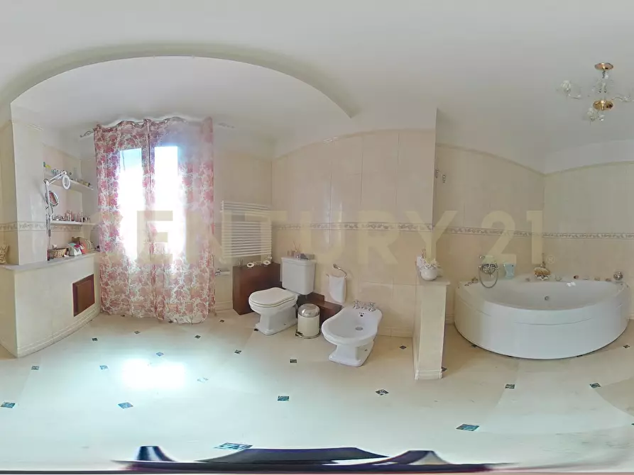 Immagine 85 di Appartamento in vendita  in Via Antonino di Sangiuliano 298 a Catania