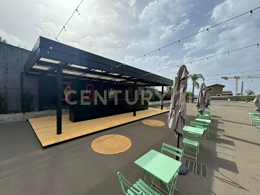 Immagine 10 di Attività commerciale in vendita  in Via Napoli sn a Aci Castello