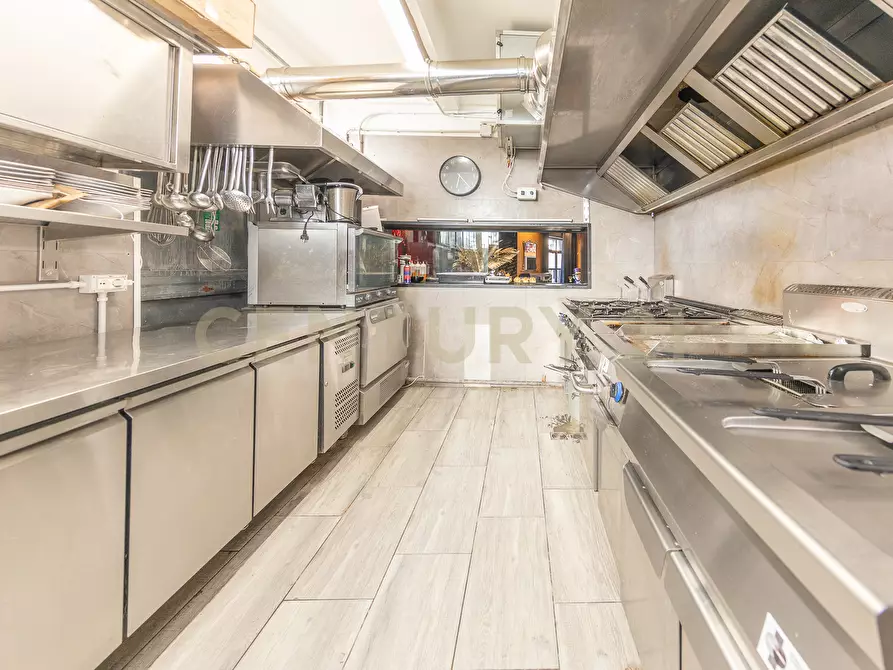 Immagine 25 di Bar / Ristorante in vendita  in Via della Farnesina 155 a Roma