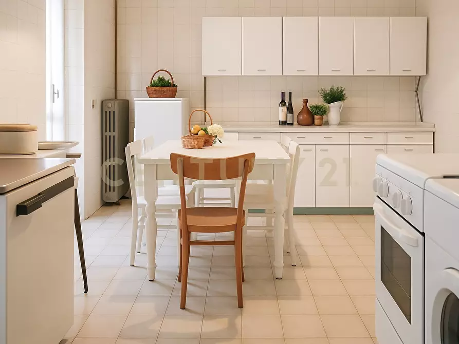 Immagine 10 di Trilocale in vendita  in Viale Dante Alighieri 1 a Radicofani