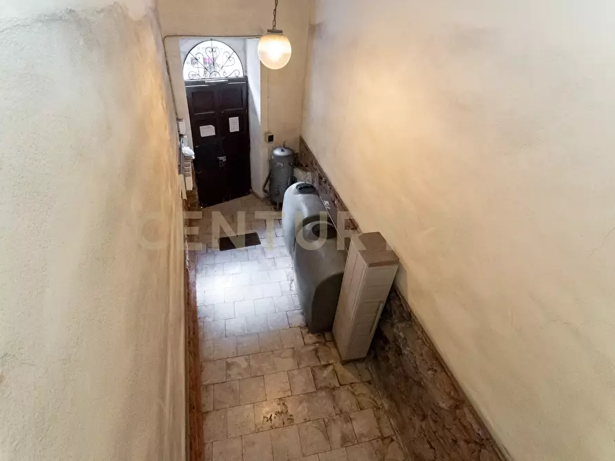 Immagine 9 di Trilocale in vendita  in Via del Vecchio Bastione 29 a Catania