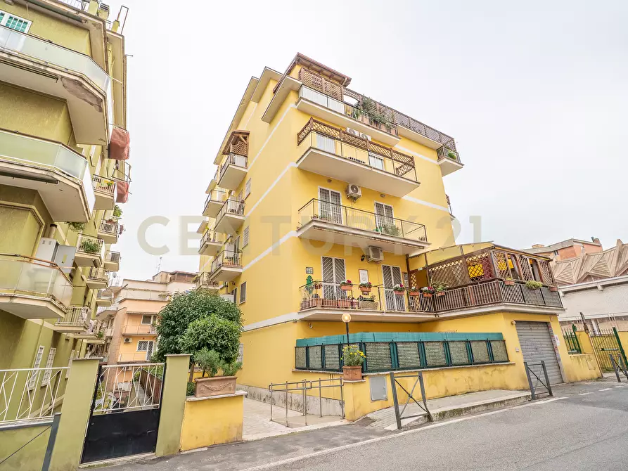 Immagine 26 di Monolocale in vendita  in Via Teodolfo Mertel 19 a Roma