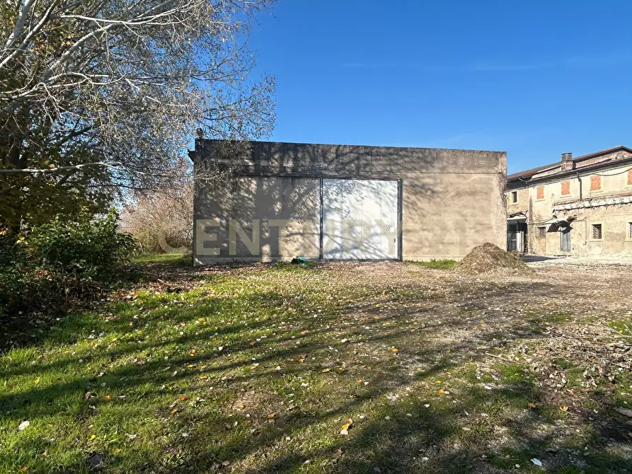 Immagine 22 di Attività artigianale in affitto  in Via San Pierino a Bovolone