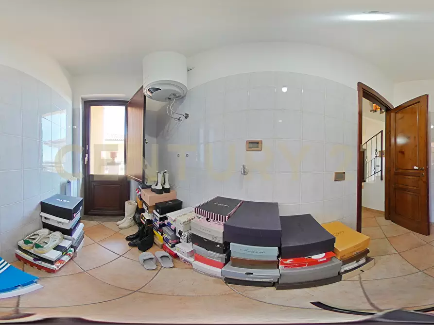 Immagine 52 di Casa indipendente in vendita  in Via Alessandria 80 a San Giovanni La Punta