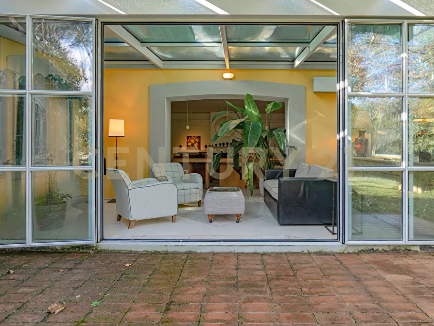 Immagine 46 di Villa in vendita  in Via Cassia 1951 a Roma