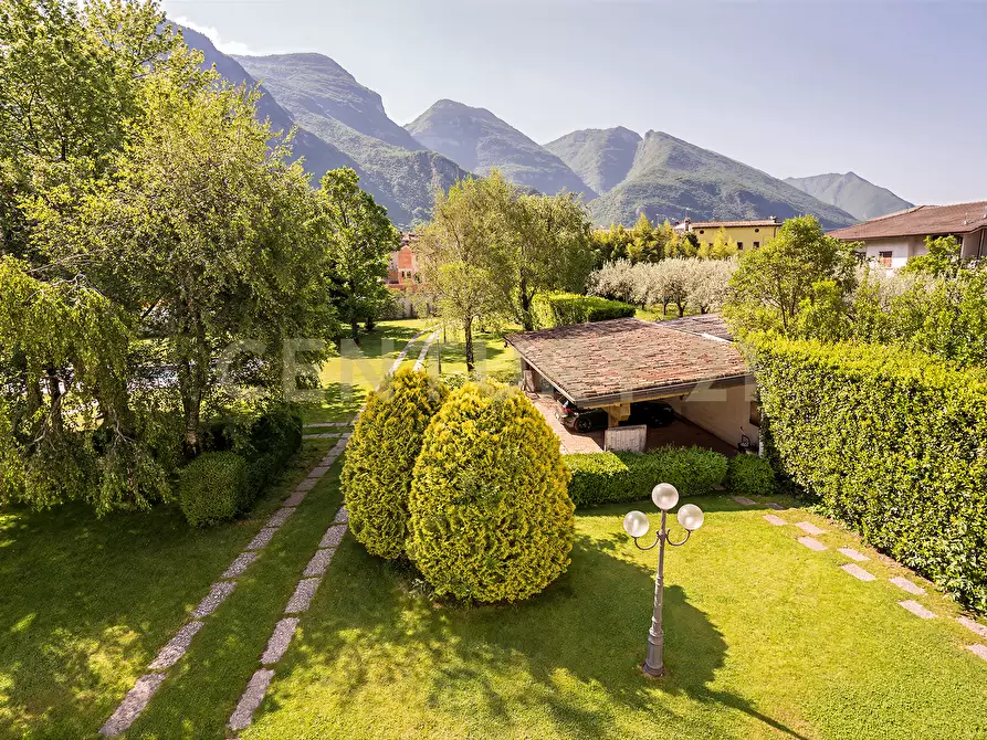 Immagine 111 di Villa in vendita  in Via Adige 25 a Brentino Belluno