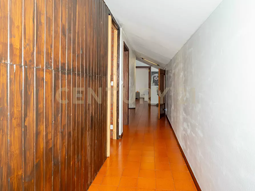 Immagine 37 di Attico in vendita  in Via Maugeri 76 a Valverde