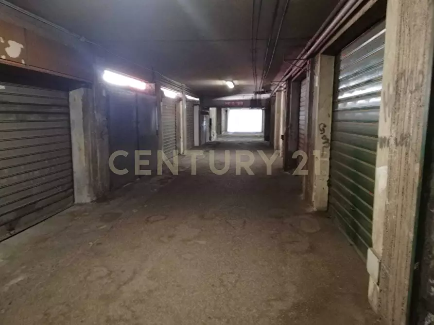 Immagine 6 di Garage in vendita  in Via Francesco Guglielmino 16 a Catania